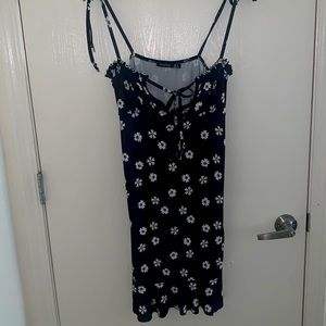 Black and White Daisy Print Mini Dress